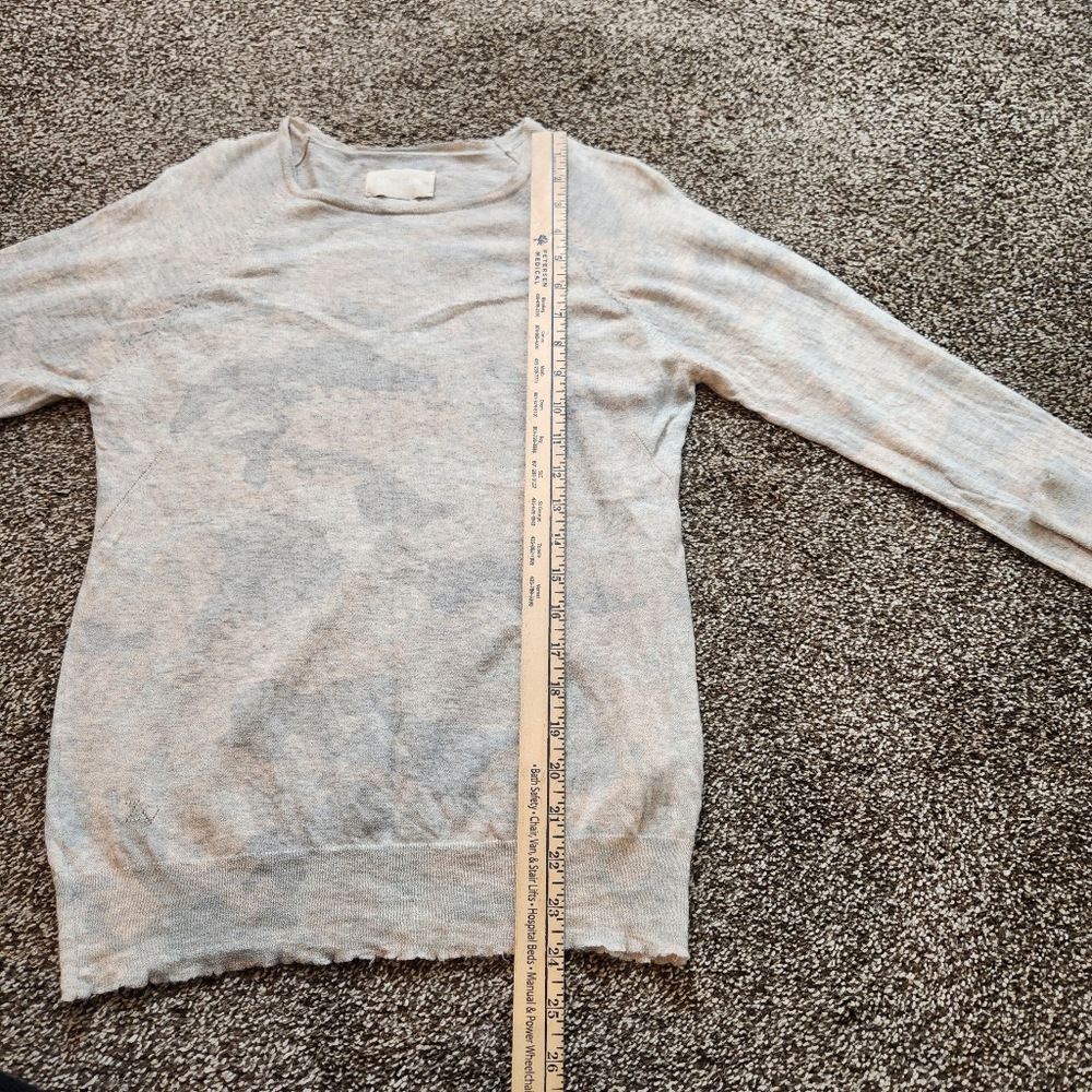 Zadig & Voltaire Crisp Cameo Print Cashmere Sweater Size Small - Picture 6 of 6